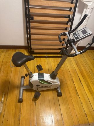 Bicicleta Estática BH Fitness