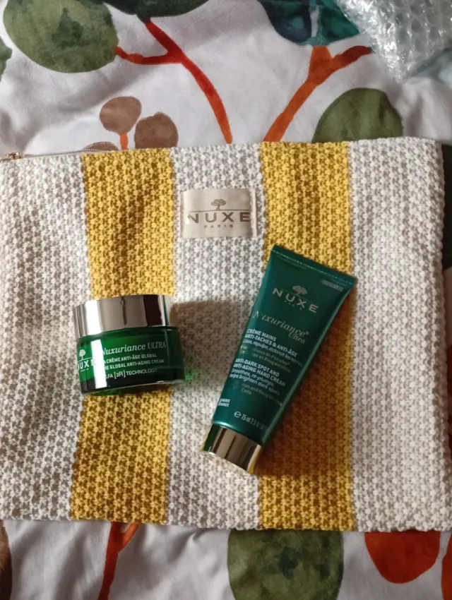 Neceser Nuxe con cremas Nuxuriance Ultra