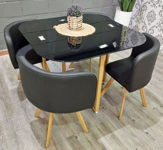 OFERTA DE MESA DE CRISTAL TEMPLADO + 4 SILLAS