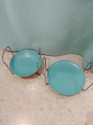 Plateros de madera y metal