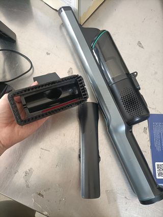 - Cecotec Aspirador de Mano sin Cables Conga Roc