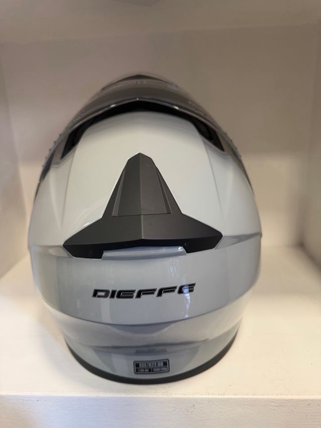 Casco modulare con visierino fume