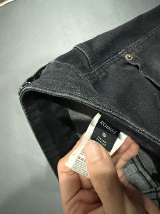 Vaqueros negros flare con pintura