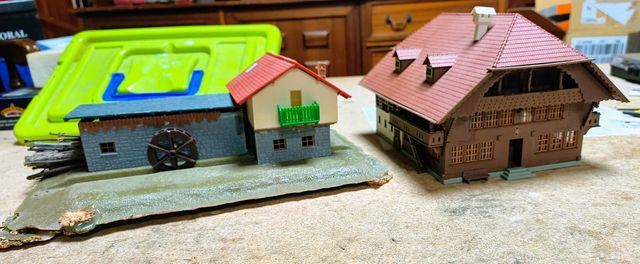 Casa y aserradero H0