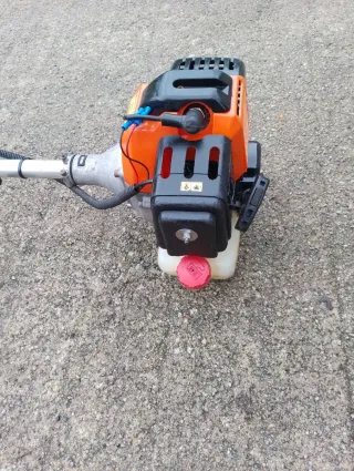 Desbrozadora Anova