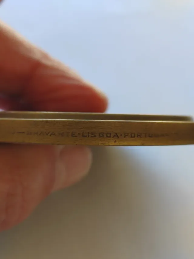 Medalla conmemorativa.