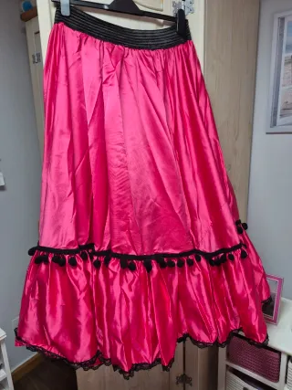 Falda Goyesca con Madroños