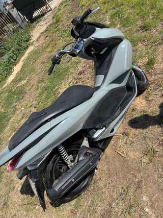 Honda PCX 125 Gris 2012