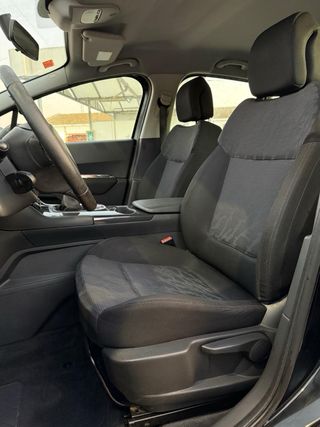 Peugeot 3008 2010