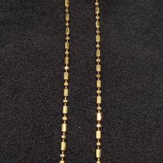 Cadena de oro de 18k. Peso: 5.11 g.