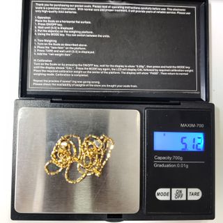 Cadena de oro de 18k. Peso: 5.11 g.