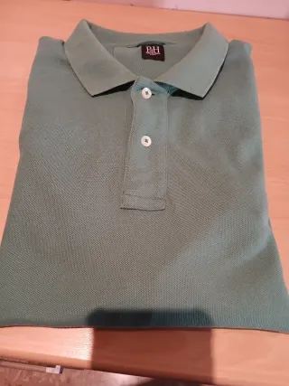 Polo Pedro del Hierro verde