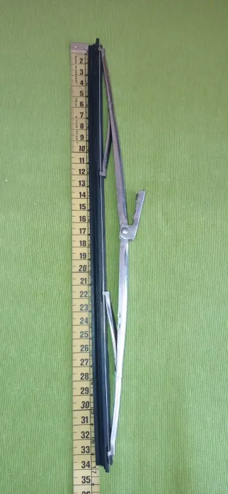 Escobilla limpiaparabrisas cromada coches clásicos