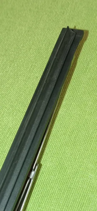 Escobilla limpiaparabrisas cromada coches clásicos