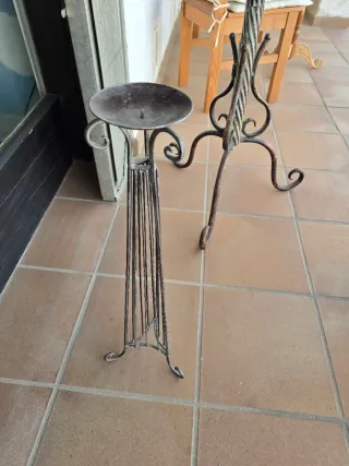 Candelabro de hierro forjado