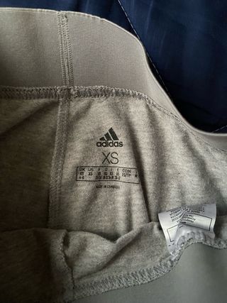 Leggings Adidas Talla XS Verde y Gris