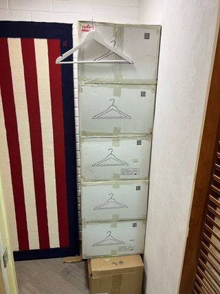 Perchas de madera blancas (pack)