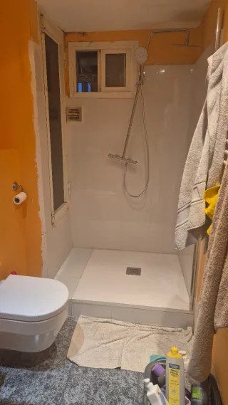 Habitación individual 5m en piso de 3 habitaciones