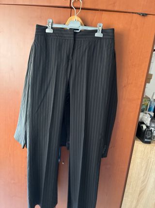 Traje pantalón rayas Massimo Dutti