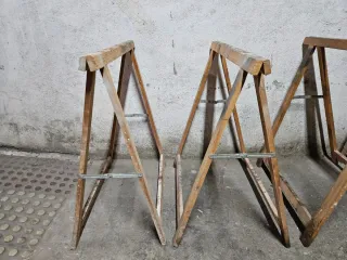 Lote 4 borriquetas de madera