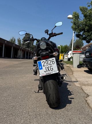Yamaha XSR 700 Naked Verde