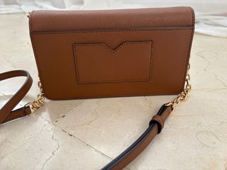 Bolso Michael Kors Marrón Cadena Dorada
