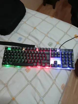 Teclado Gaming RGB Negro