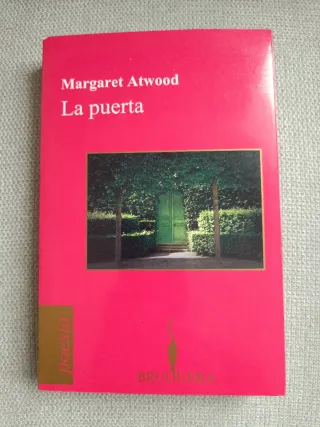 LA PUERTA: (BILINGUE) (Spanish and English Edit...