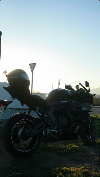 Yamaha R7 A2 Moto Deportiva Negra