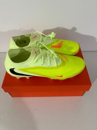 Botas Futbol Nike Phantom 6 Pro Low FG