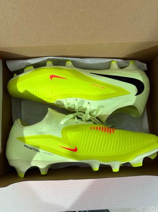 Botas Futbol Nike Phantom 6 Pro Low FG