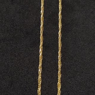 Cadena de oro de 18k. Peso: 6.17 g.