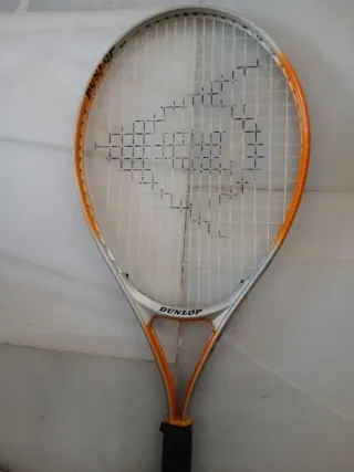 Raqueta de tenis Dunlop