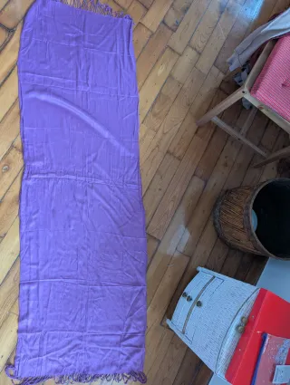 Pañuelo  regalo con compra de chaqueta Benetton