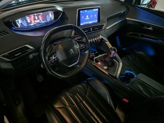 Peugeot 5008 Allure 2.0 BlueHDi 110KW (150CV)