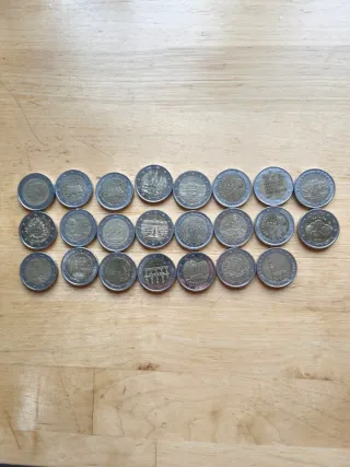 monedas conmemorativas  A 2.5 euros la unidad