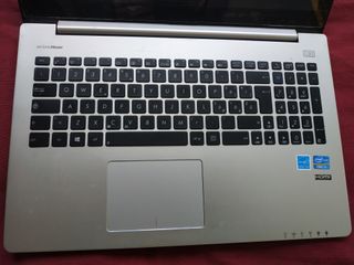 Portátil ASUS SonicMaster S500C