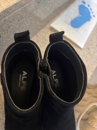 Botines Alpe Cuña Negro