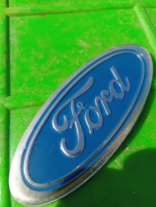 Emblema Ford Clásico