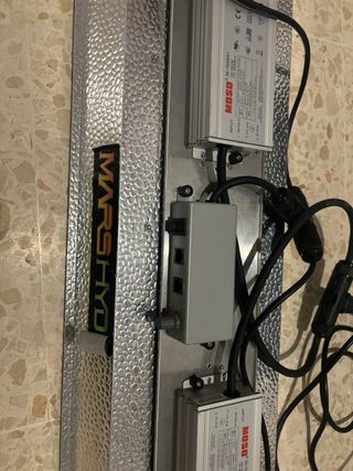 Lámpara LED Mars Hydro Cultivo