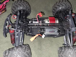 RC  radiocontrol Spirit 4WD teledirigido