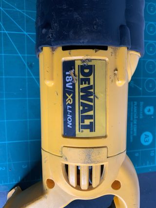 Sierra Sable DeWalt DCS380 18V