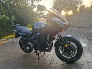 Yamaha FZ6 Fazer S2 Negra