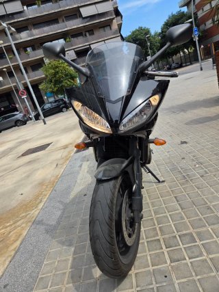 Yamaha FZ6 Fazer S2 Negra