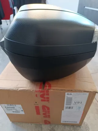 Baúl Top Case Givi Riviera Negro