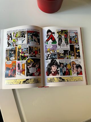 Esther y su mundo 2 (Purita Campos) (Spanish Ed...