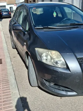 Toyota Auris 2008