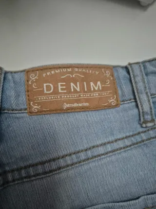 Shorts vaqueros Stradivarius