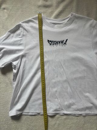 Camiseta Sticky Ma Diseño Dibujo Blanco Cropped