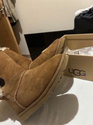 Botas UGG Talla 37 Marrones
